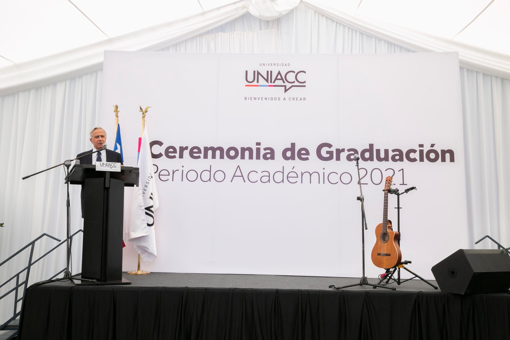 Ceremonias de titulación - UNIACC - Bienvenidos a Crear
