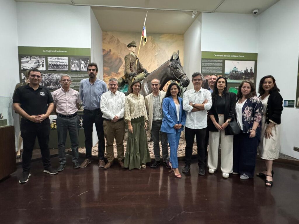 Decanos y decanas en el Museo de Carabineros