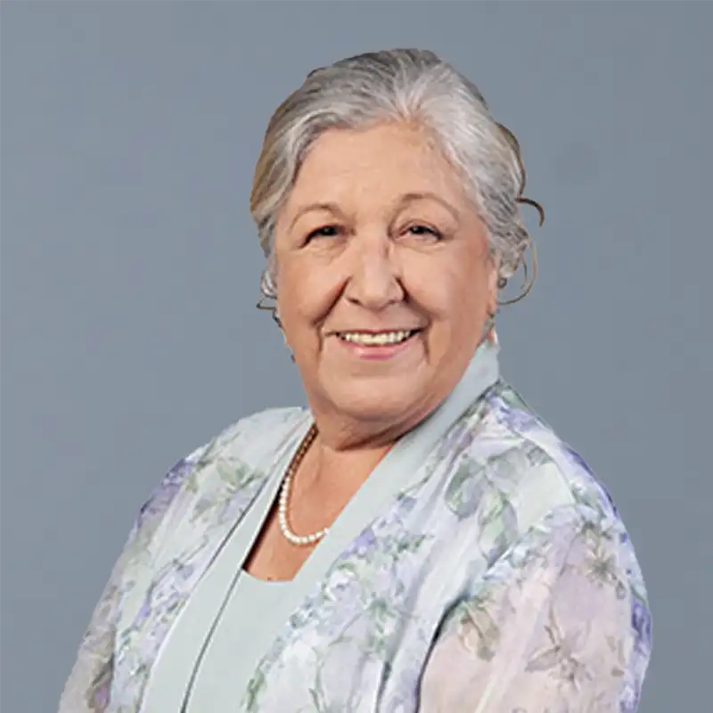 Ana Reeves Salinas