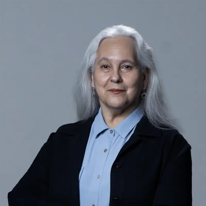 María Helena de Oliveira Carvalho